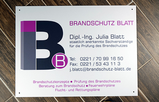 Firmenschild Alu-Schibond® weiss mit UV-Schutzlaminat