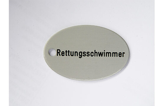 Schlüsselanhänger gestanzt, 30x46x1,5mm Alu silber