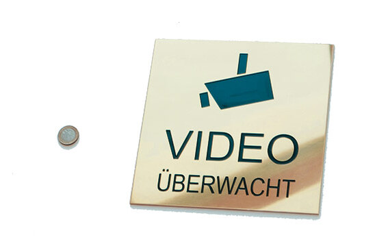 Hinweisschild Video Überwachung Messing